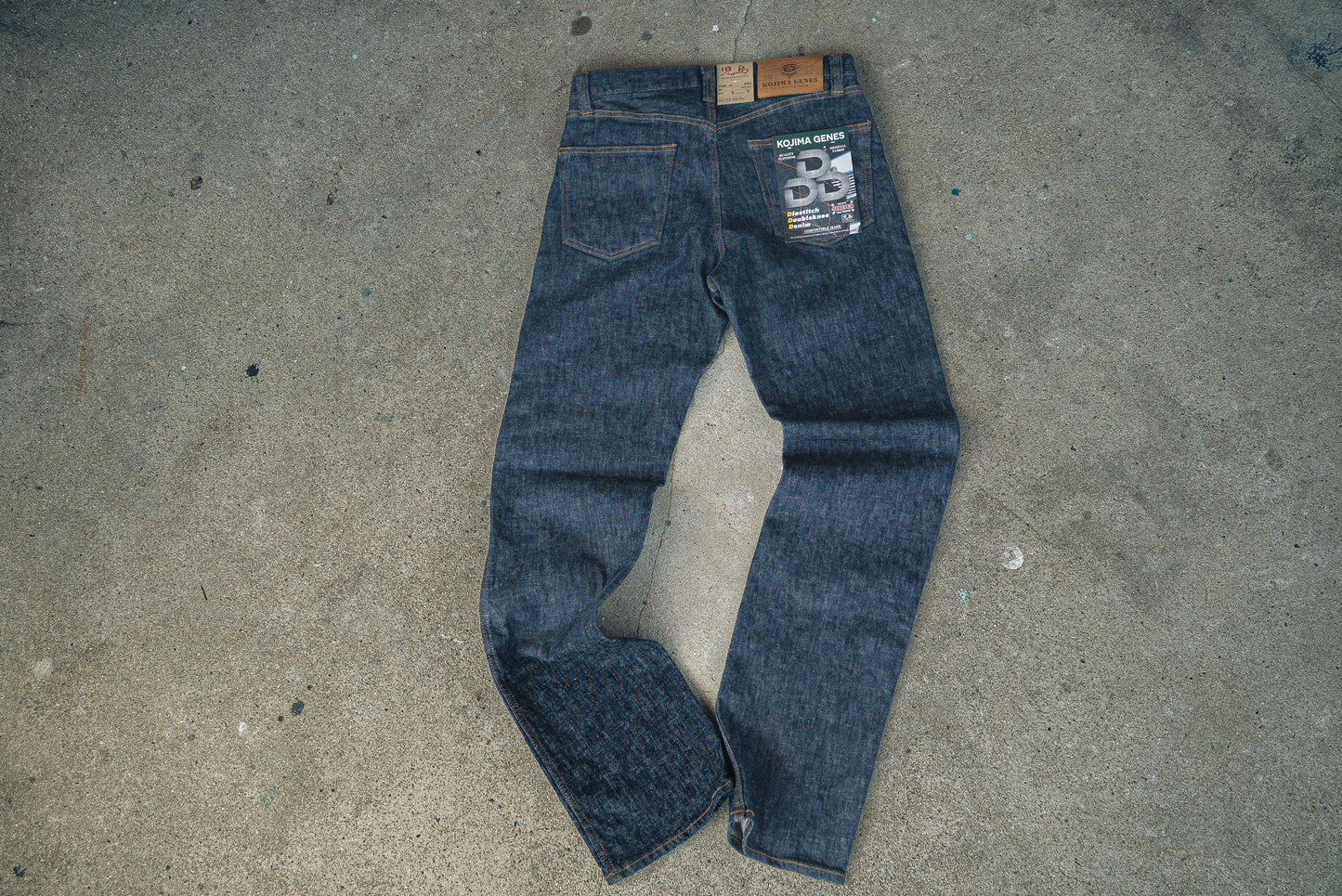 児島ジーンズ  W-knee Straight Stretch Pants  13oz / ダブルニーストレートストレッチパンツ  [ No.RNB-107]