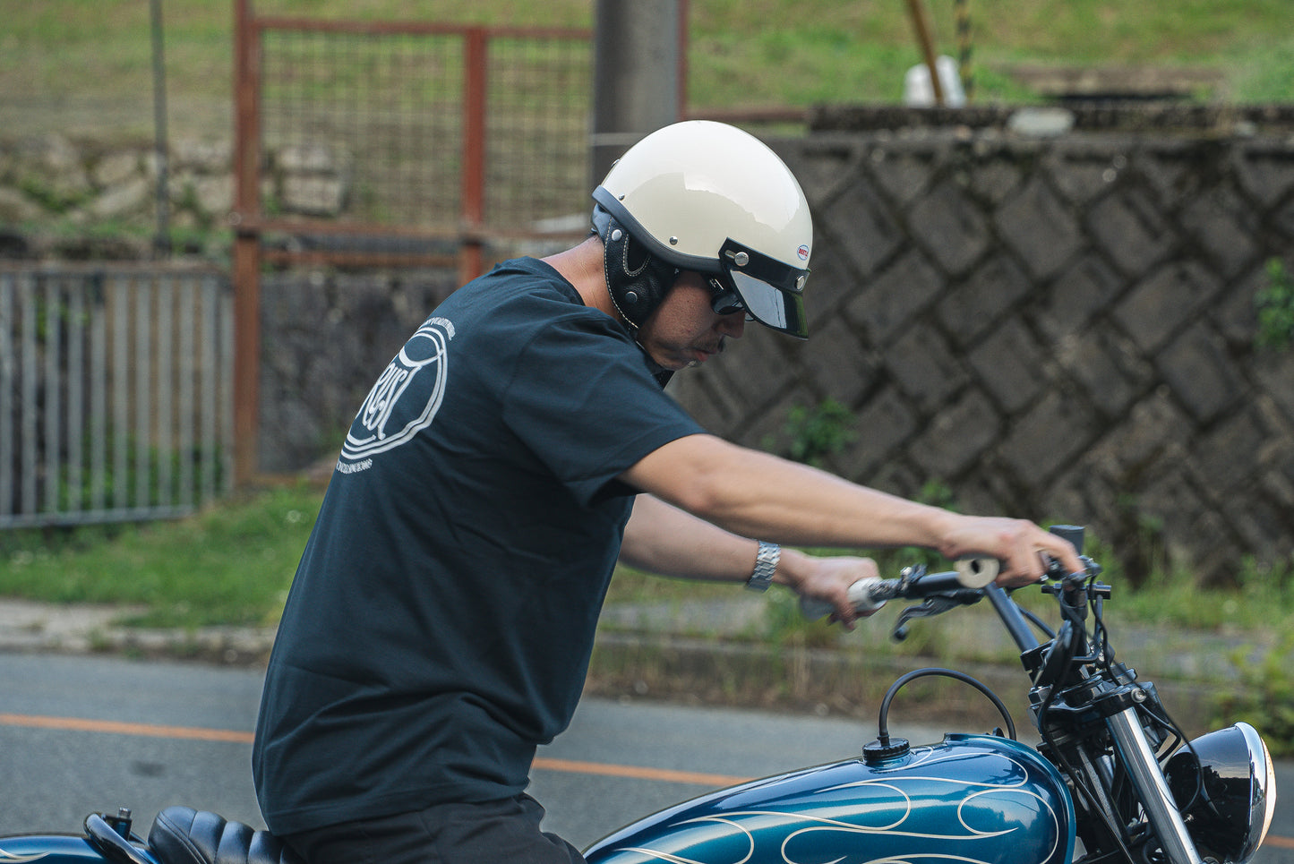 OCEAN BEETLE　BEETLE SHORTY4　アイボリー　ヘルメット