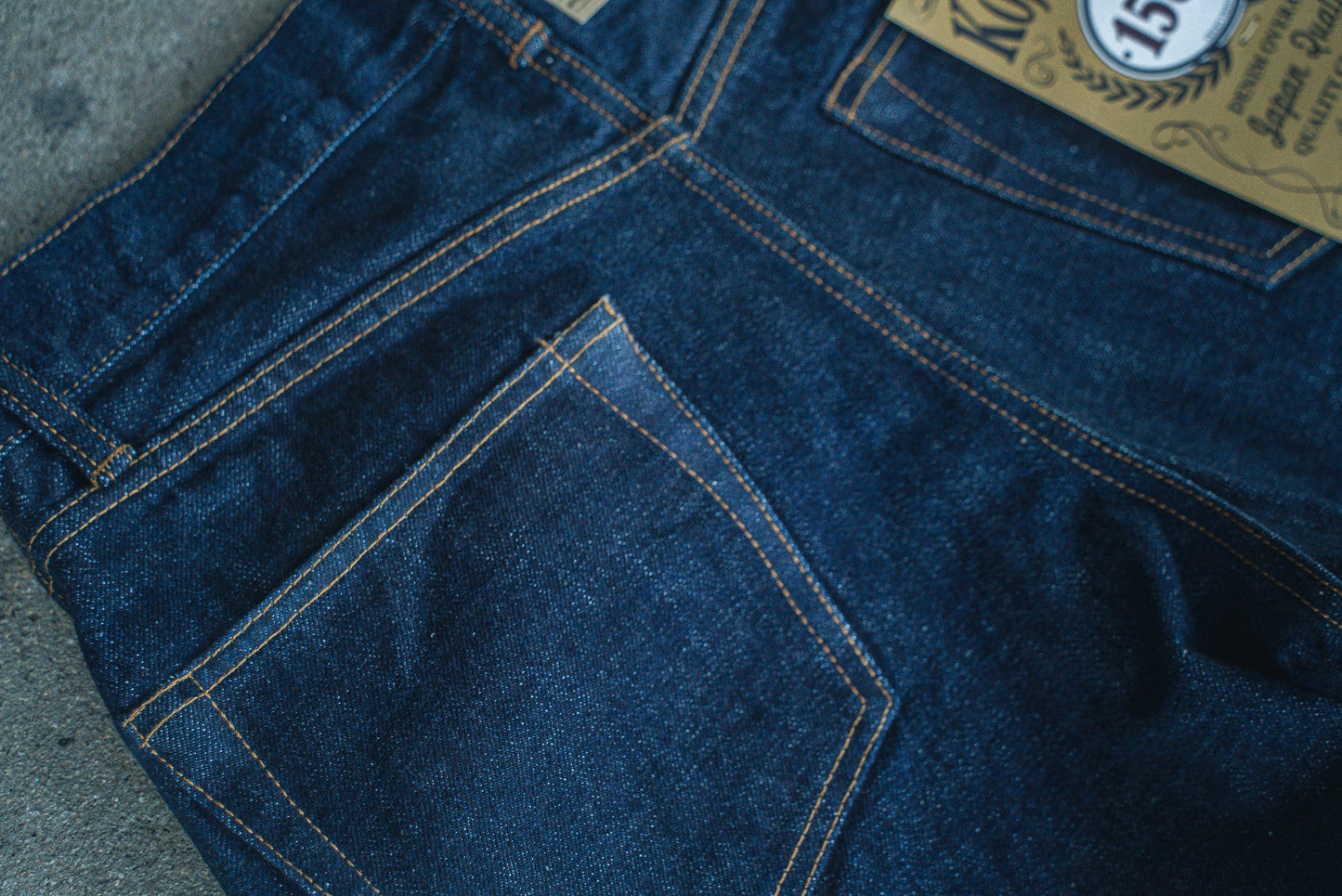 児島ジーンズ 　ストレートデニム　15oz Selvedge Straight Denim / 15ozセルビッチ ストレート/ボタンフライ　RNB-102R
